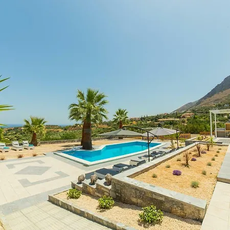 Monroe Hersonissos (Crete)