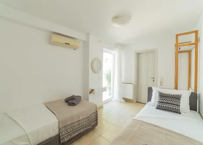 Monroe Hersonissos (Crete)